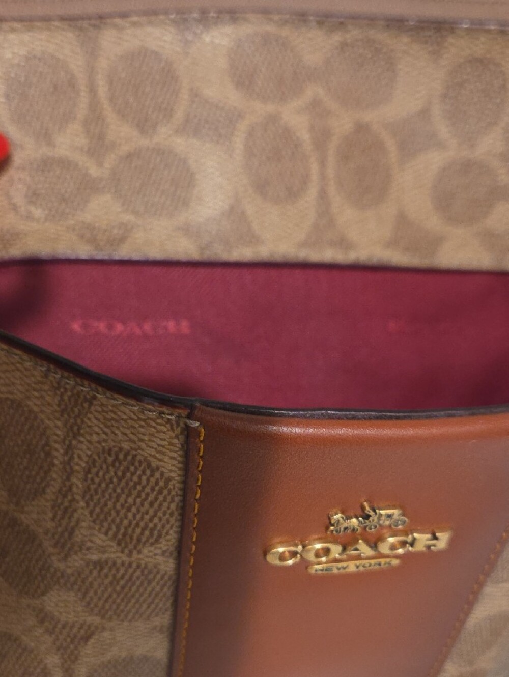 Coach Tan/Brown Signature Crossbody Messenger Bag - Picture 7 of 7